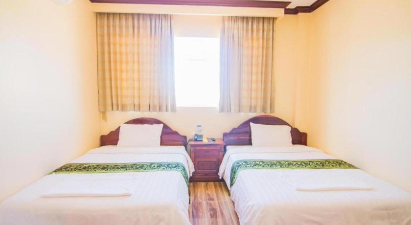 The Mou Hotel Phnom-Penh Buitenkant foto