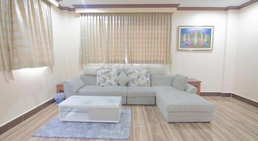 The Mou Hotel Phnom-Penh Buitenkant foto